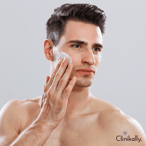 Importance of cleanliness in preventing acne