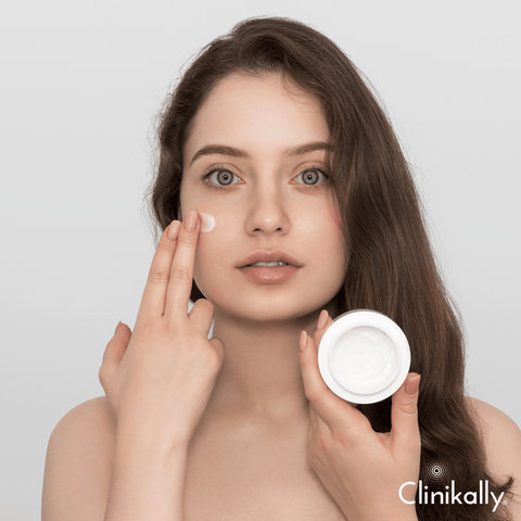 How does Retinol work?