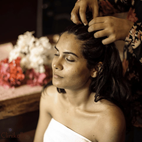 Moisturizing and Hydrating Hair to Prevent Breakage