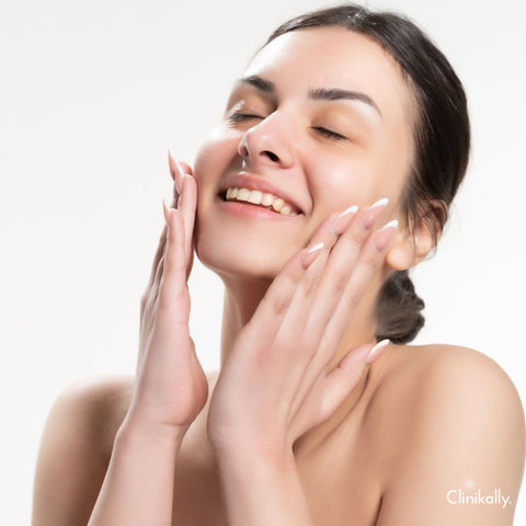 How to properly slug your skin?