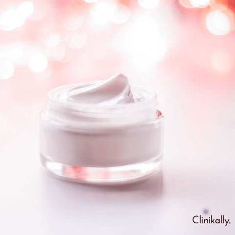 Night creams vs. day creams for hydration