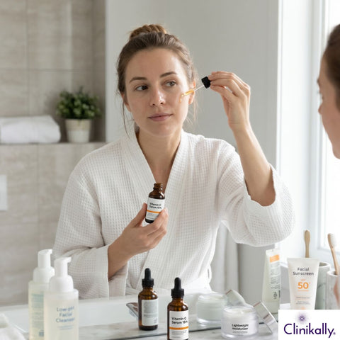 Women shows the tips to using vitamin c serum