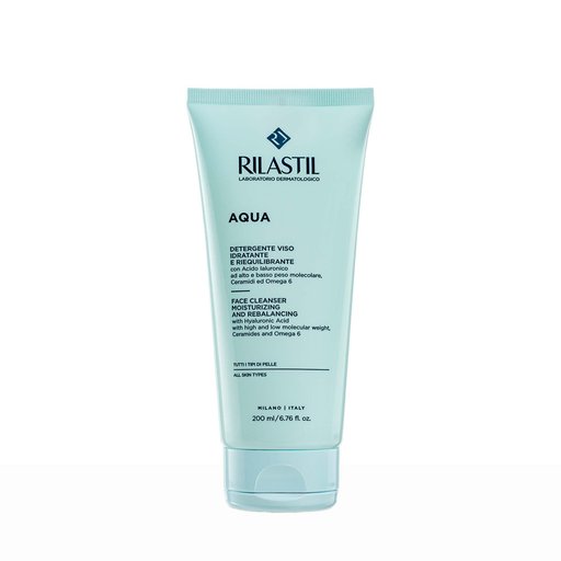 Rilastil Aqua Moisturizing And Rebalancing Face Cleanser
